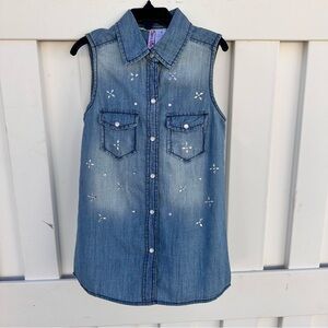 Japna Kids Sleeveless Light Denim Button-Up Top NWOT
